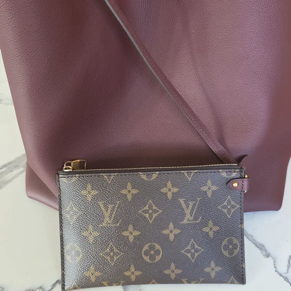Louis Vuitton Low Key Tote Only - Picture 7 of 11